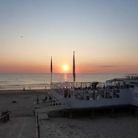 Vila In Bergenaanzee With Swimming Pool Bergen aan Zee